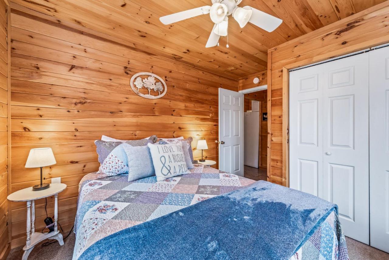 Serenity Escape Treehouse On 14 Acres Near Little River Canyon Fort Payne Exterior photo
